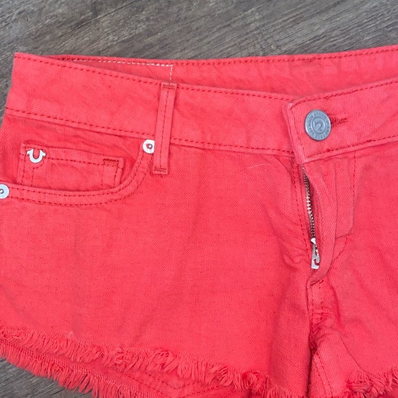 True Religion Shorts Womens 25 Bright Pink Low Rise Flap Pocket Y2K Logo USA - Picture 4 of 6